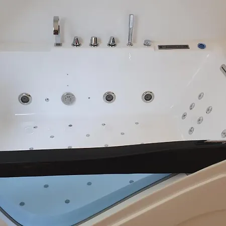 Du Panty 招待所 Saint-Tricat